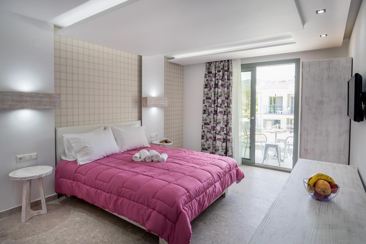 The Elegant Apartments Potos Ngoại thất bức ảnh