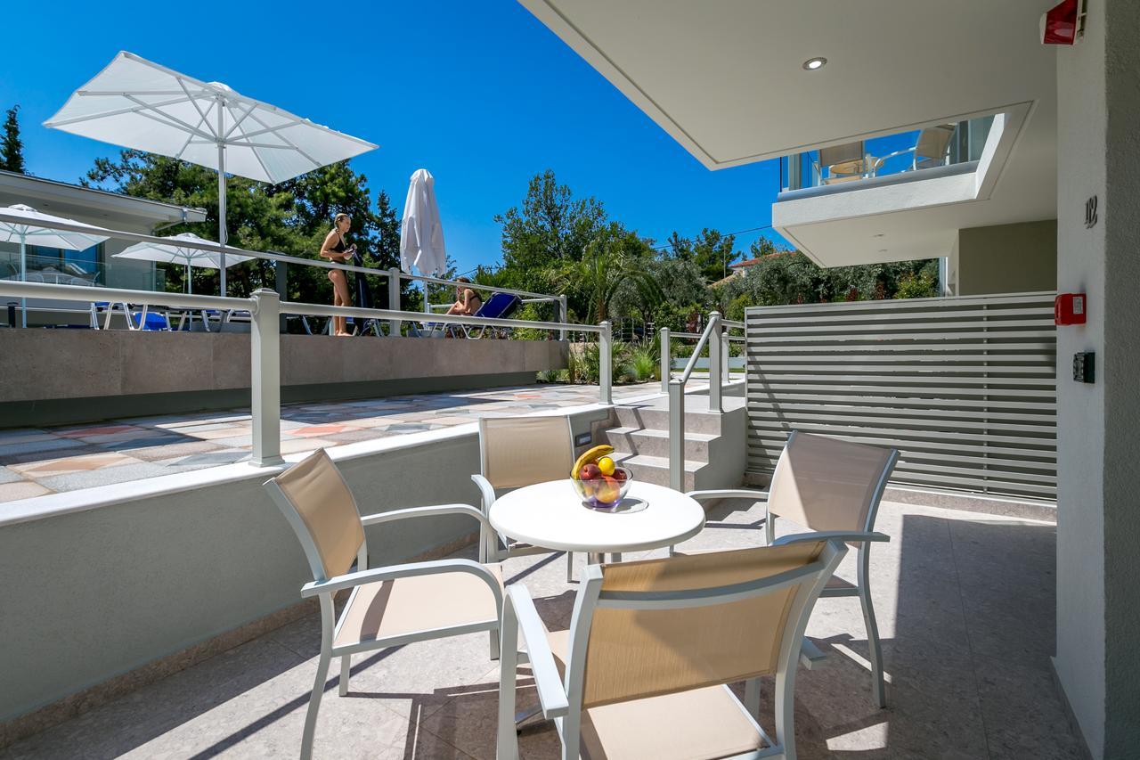 The Elegant Apartments Potos Ngoại thất bức ảnh